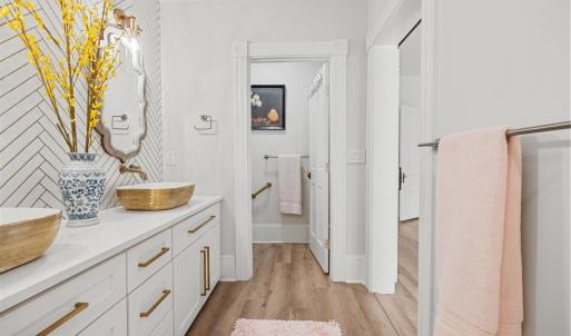 Photo #45 of 1221 Oakwood Street, Bedford, VA 1.9 acres