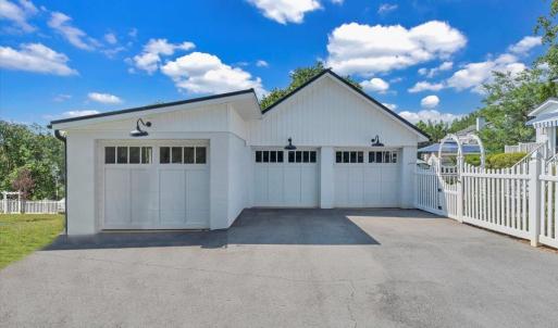 Photo #84 of 1221 Oakwood Street, Bedford, VA 1.9 acres