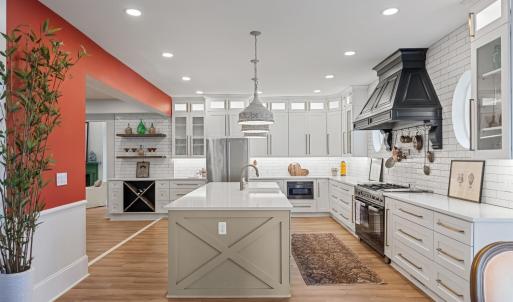 Photo #16 of 1221 Oakwood Street, Bedford, VA 1.9 acres