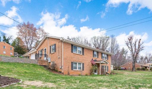 Photo #5 of 3300 Cranehill Drive, Lynchburg, VA 0.6 acres