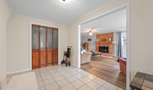 Photo #7 of 3300 Cranehill Drive, Lynchburg, VA 0.6 acres