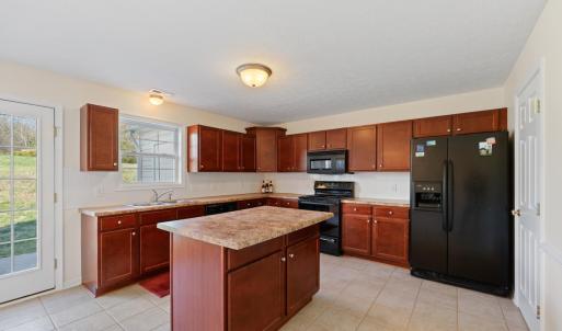 Photo #8 of 1264 Blue Ridge View Circle, Forest, VA 0.1 acres