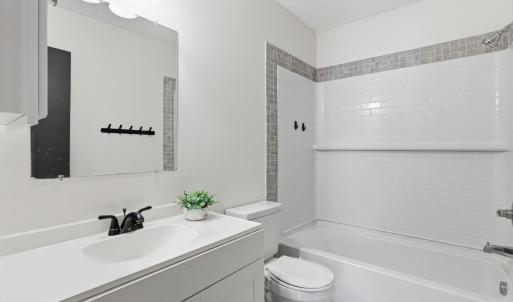 Photo #4 of 15 Beacon Court, Lynchburg, VA