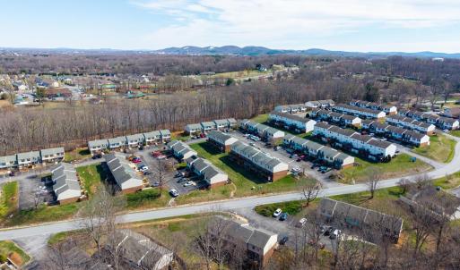 Photo #36 of 15 Beacon Court, Lynchburg, VA