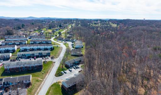 Photo #37 of 15 Beacon Court, Lynchburg, VA