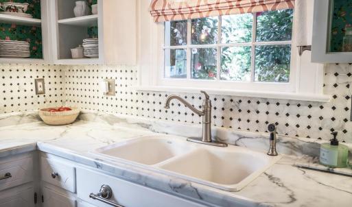 Photo #11 of 1609 Morrison Drive, Lynchburg, VA 0.2 acres