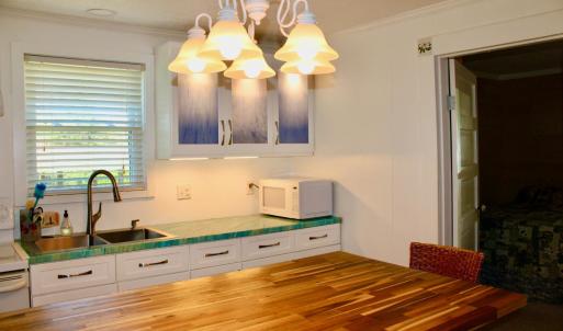 Photo #8 of 1501 Traylor Lane, Lynchburg, VA 0.9 acres