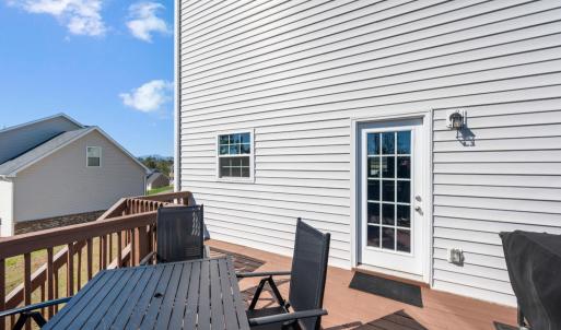 Photo #15 of 1110 Lochwood Hill Drive, Goode, VA 1.0 acres