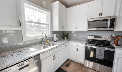 Photo #9 of 1110 Lochwood Hill Drive, Goode, VA 1.0 acres