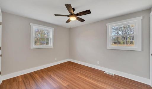 Photo #12 of 471 Briar Cliff Circle, Lynchburg, VA 0.5 acres