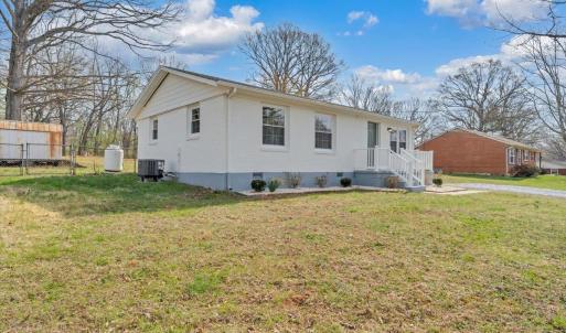 Photo #37 of 471 Briar Cliff Circle, Lynchburg, VA 0.5 acres