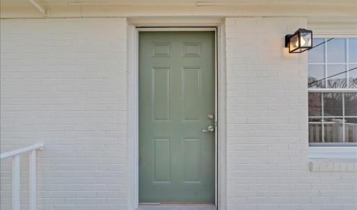 Photo #2 of 471 Briar Cliff Circle, Lynchburg, VA 0.5 acres