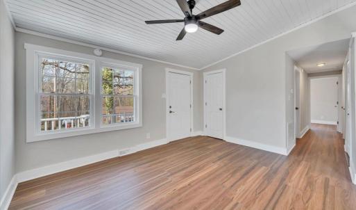 Photo #4 of 471 Briar Cliff Circle, Lynchburg, VA 0.5 acres