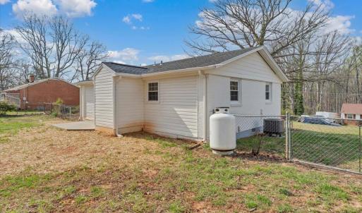 Photo #30 of 471 Briar Cliff Circle, Lynchburg, VA 0.5 acres