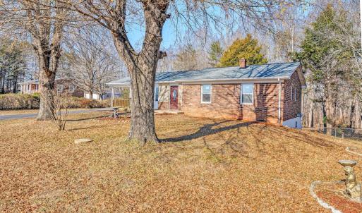 Photo #1 of 1104 Union Hall School Rd, Chatham, VA 0.5 acres