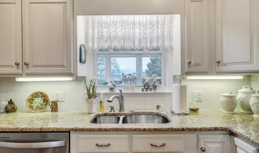 Photo #18 of 1720 Wycliffe Street, Bedford, VA 0.9 acres