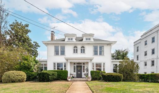 Photo #1 of 3522 Fort Avenue, Lynchburg, VA 0.3 acres