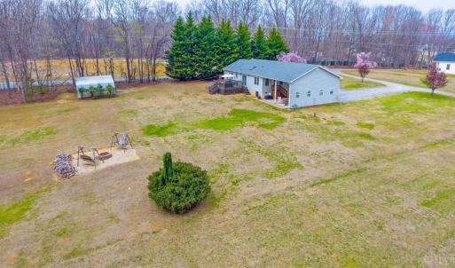 Photo #10 of 1098 St Paul Church Circle, Forest, VA 4.9 acres