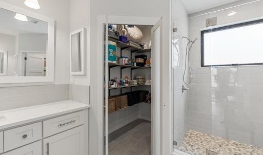 Walk-in linen closet