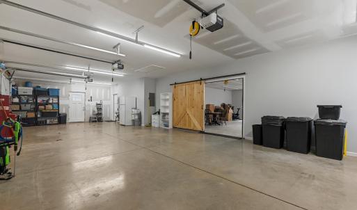 3 Car Garage