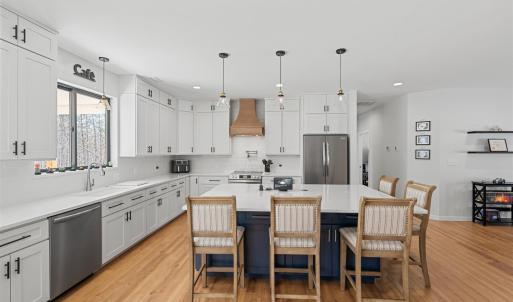Kitchen with island