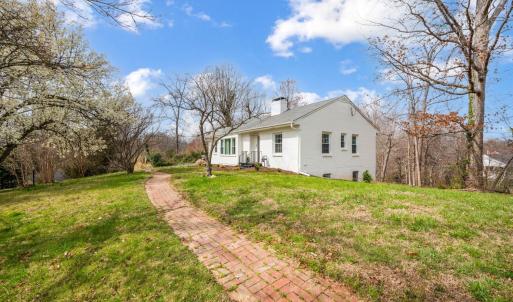 Photo #36 of 3620 Woodside Avenue, Lynchburg, VA 0.5 acres