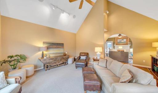 Photo #10 of 1300 Pats Drive, Moneta, VA 1.3 acres