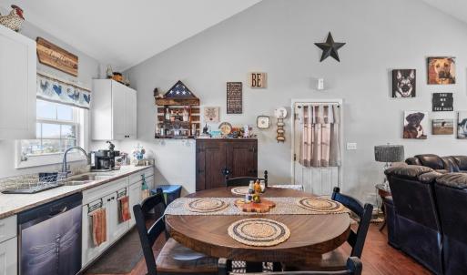 Photo #11 of 122 Gouyer Drive, Madison Heights, VA 0.4 acres