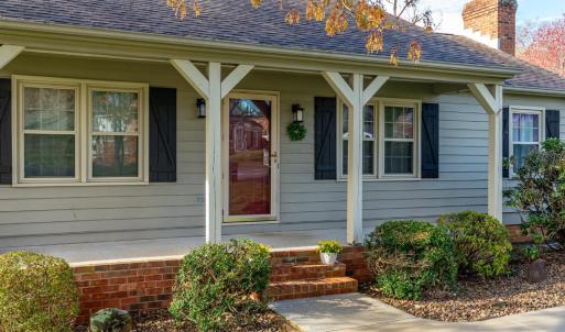 Photo #3 of 209 Stonehouse Drive, Lynchburg, VA 0.9 acres