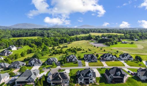 Photo #3 of 1424 Lake Manor Dr, Forest, VA 0.5 acres