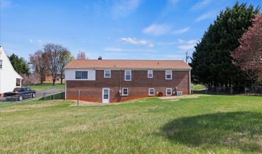 Photo #2 of 134 Hunt Club Dr, Madison Heights, VA 0.5 acres