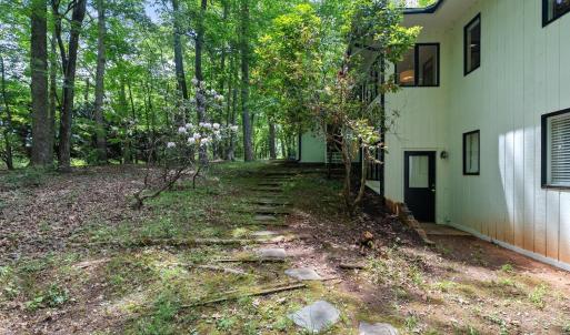 Photo #72 of 101 Oakmont Court, Lynchburg, VA 2.2 acres