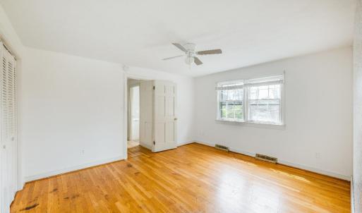 Photo #28 of 733 Oakville Road, Appomattox, VA 1.0 acres