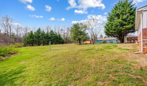 Photo #50 of 733 Oakville Road, Appomattox, VA 1.0 acres