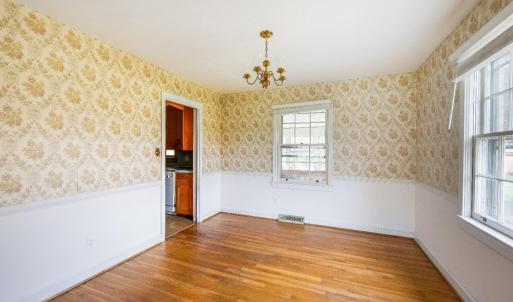 Photo #8 of 733 Oakville Road, Appomattox, VA 1.0 acres