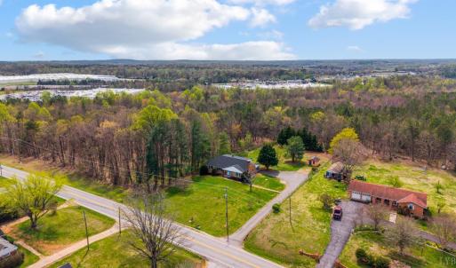 Photo #53 of 733 Oakville Road, Appomattox, VA 1.0 acres