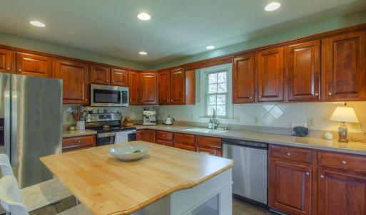 Photo #8 of 102 Meadows Dr, Forest, VA 0.5 acres