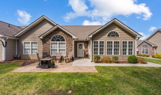 Photo #1 of 1099 Jefferson Way, Forest, VA