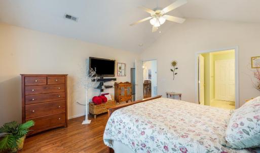 Photo #20 of 1099 Jefferson Way, Forest, VA