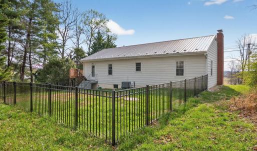 Photo #33 of 12477 North Old Moneta Road, Moneta, VA 2.0 acres