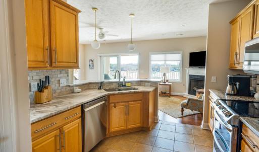 Photo #15 of 1028 Siesta Key, Moneta, VA