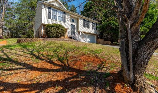 Photo #32 of 340 Blackhawke Drive, Lynchburg, VA 0.2 acres