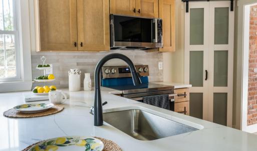 Photo #10 of 106 Howard Drive, Lynchburg, VA 0.5 acres