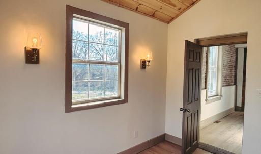 Photo #25 of 122 Brooks Street, Monroe, VA