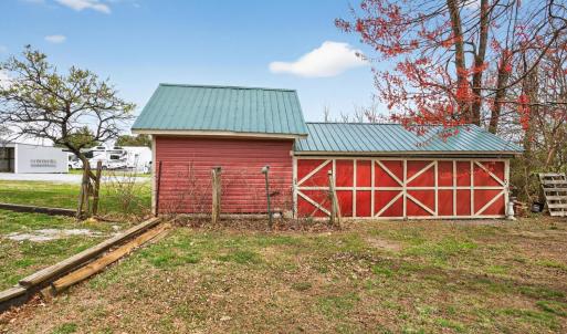 Photo #84 of 412 Main Street, Gretna, VA 1.0 acres