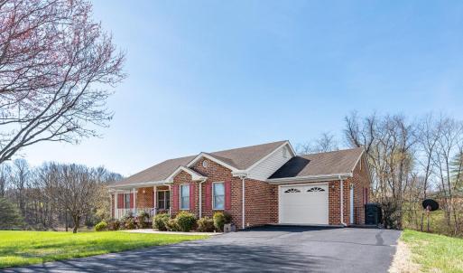 Photo #2 of 1855 Vista Circle, Bedford, VA 2.5 acres