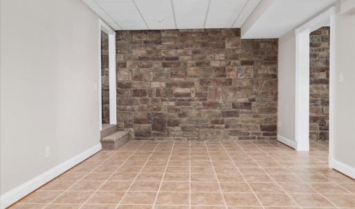 Photo #37 of 1232 Doulton Circle, Lynchburg, VA 0.2 acres