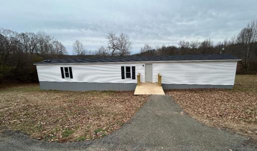 Photo #1 of 5334 Smith Mountain Lake Parkway, Huddleston, VA 1.8 acres