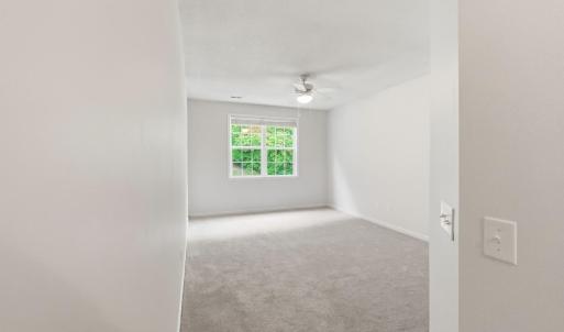 Photo #36 of 404 Legacy Oaks Circle, Lynchburg, VA 0.1 acres