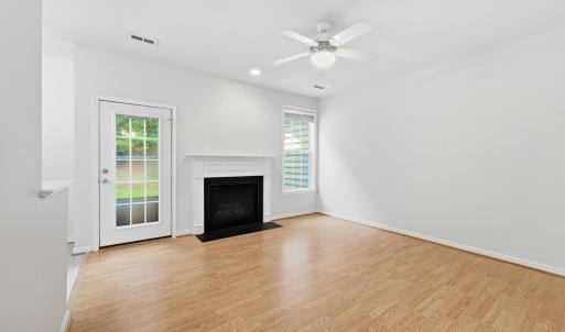 Photo #17 of 404 Legacy Oaks Circle, Lynchburg, VA 0.1 acres